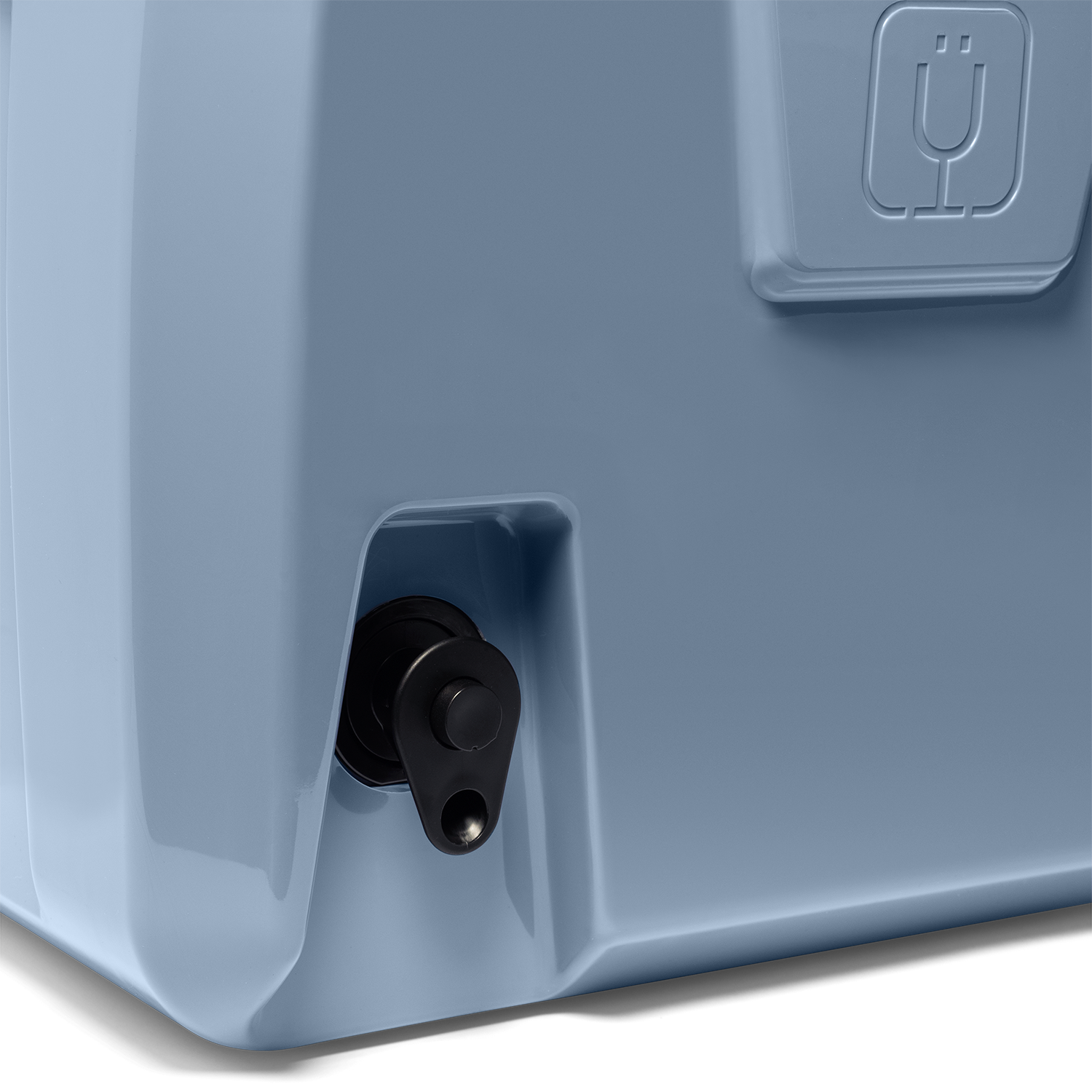 brutank-20qt-e1 BruTank-20-Denim-Tap.png